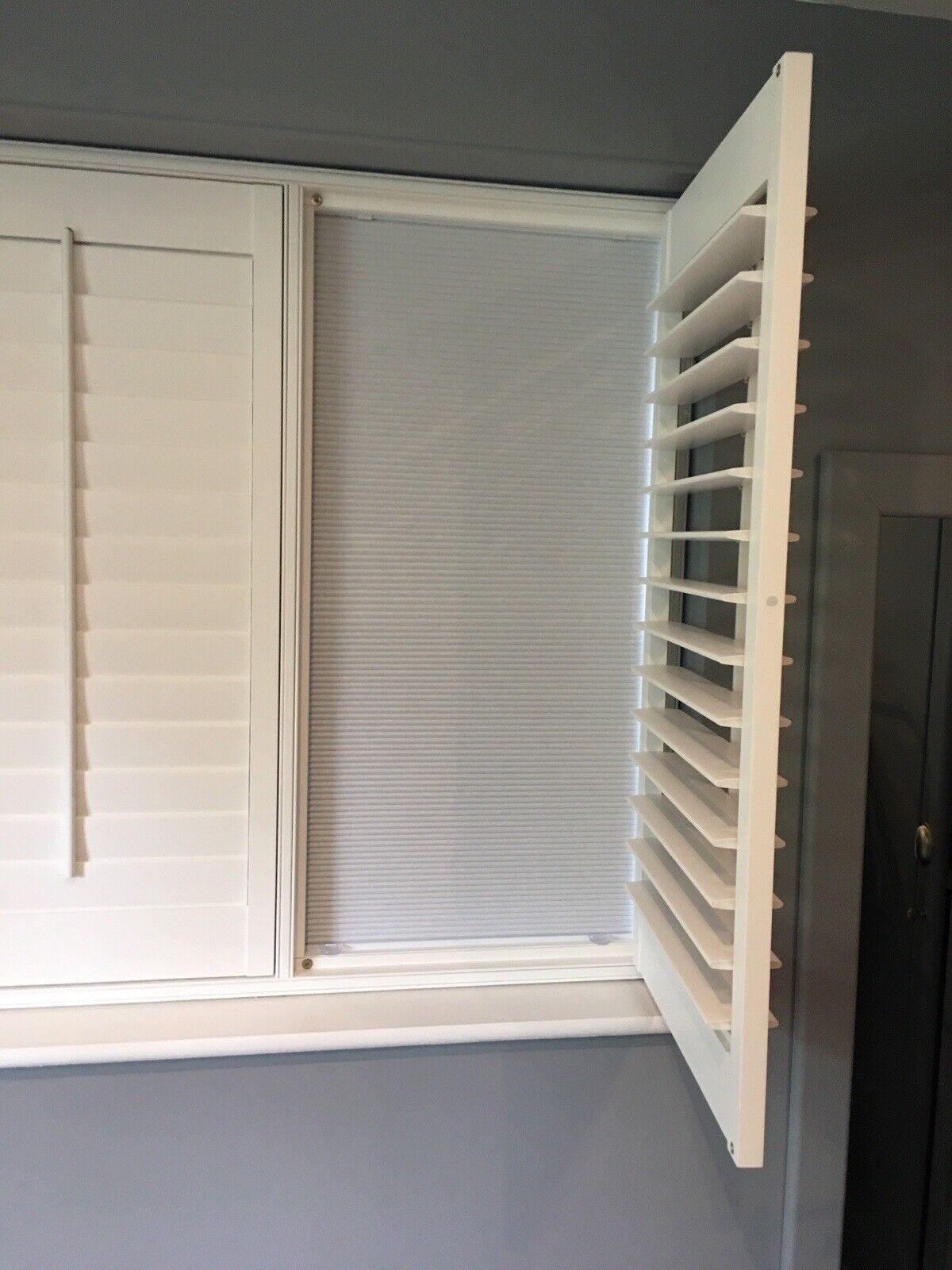 Complete blackout solution